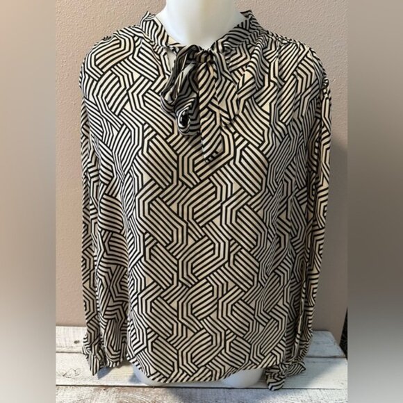 Sanctuary Long-Sleeve Blouse - NWT - Picture 1 of 9